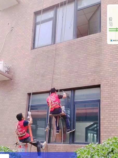 紫金承接各类窗户玻璃维修